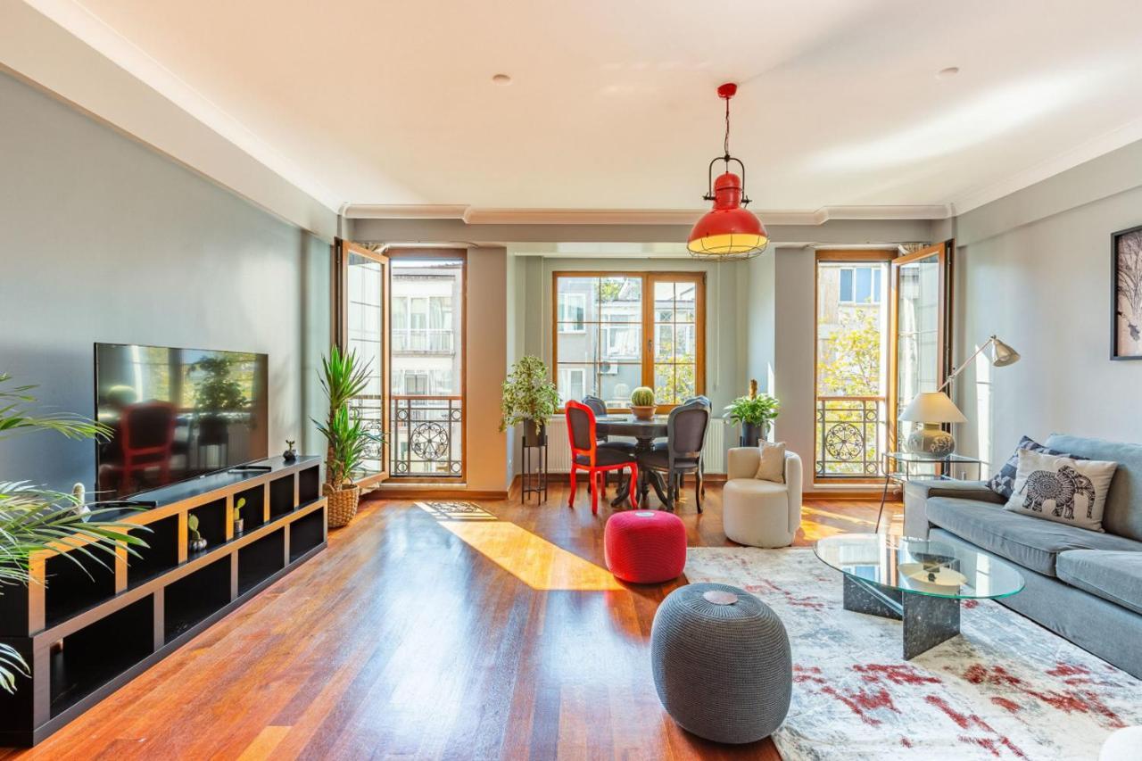 Outstanding Flat With Calming View Nisantasi Lejlighed Istanbul Eksteriør billede