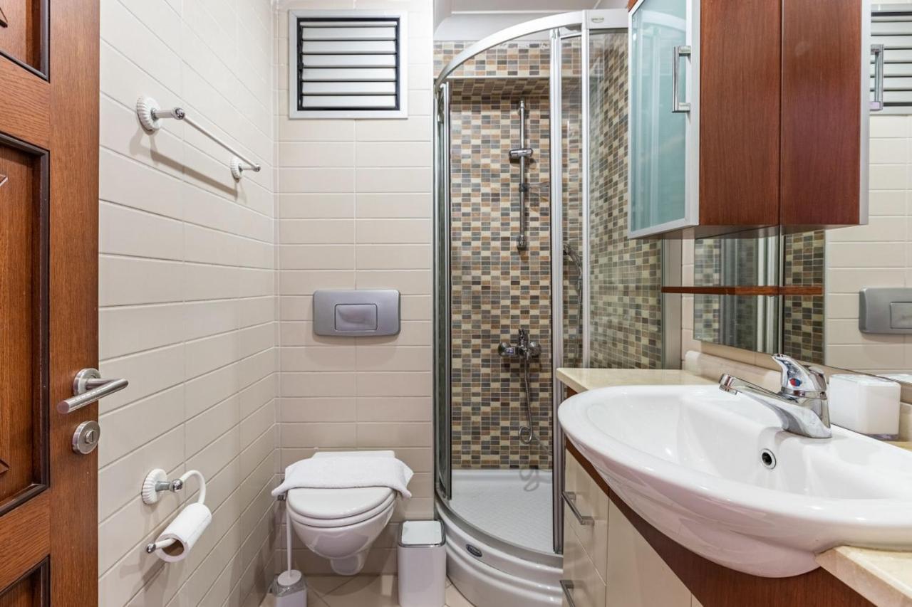 Outstanding Flat With Calming View Nisantasi Lejlighed Istanbul Eksteriør billede
